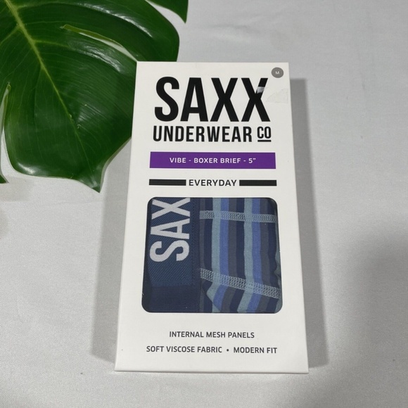 NIB SAXX [ Small XL ] Vibe Modern Fit Stretch Boxer Briefs Blue Stripe‎ - Picture 4 of 16